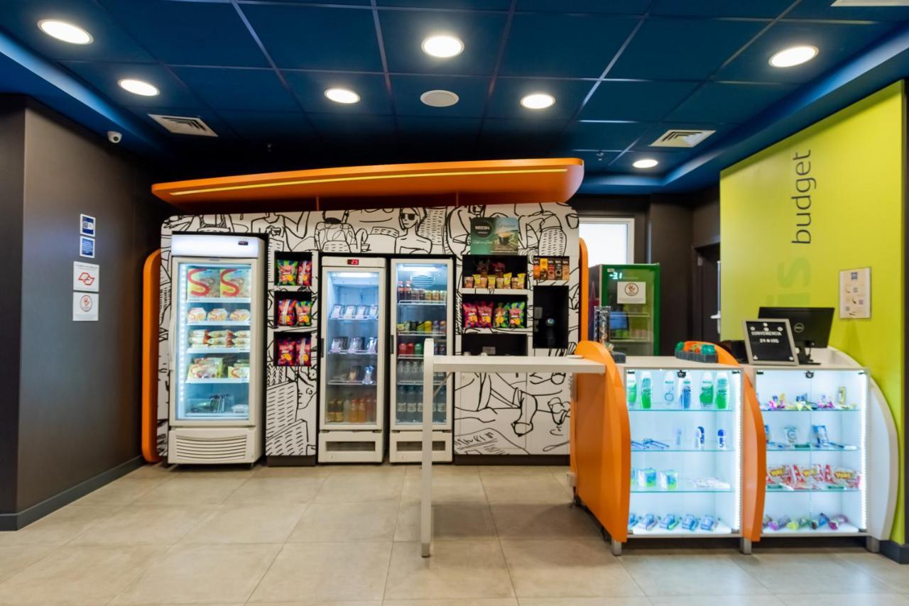 Ibis Budget Santos Gonzaga Exterior photo