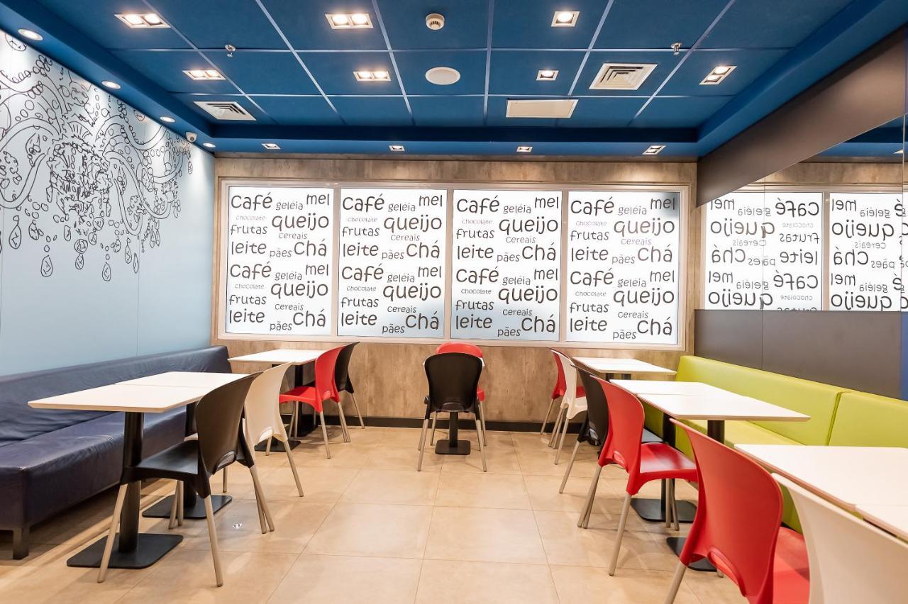Ibis Budget Santos Gonzaga Exterior photo